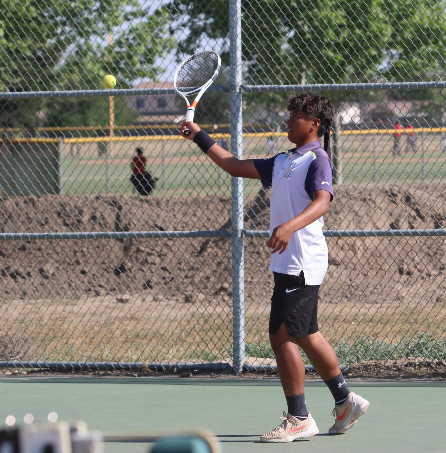 Golden Bears handle Scots, aim for three-peat